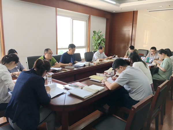 海州區紀委監委各支部繼續開展“不忘初心、牢記使命”主題教育讀書班活動